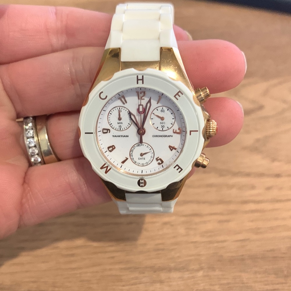 Very good condition White and gold Rubber Michel watch